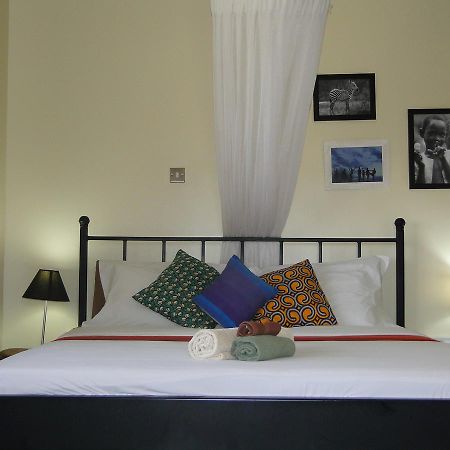 Carpe Diem Guesthouse عنتيبي المظهر الخارجي الصورة