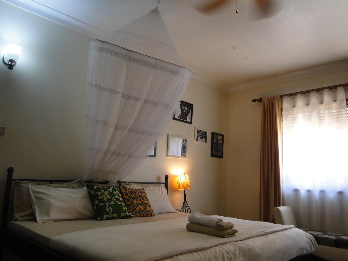 Carpe Diem Guesthouse عنتيبي المظهر الخارجي الصورة