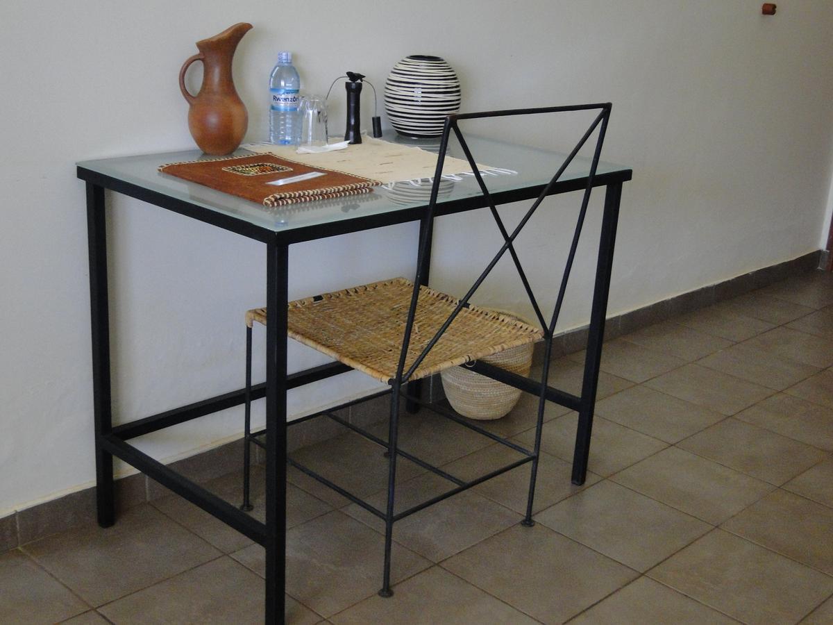 Carpe Diem Guesthouse عنتيبي المظهر الخارجي الصورة